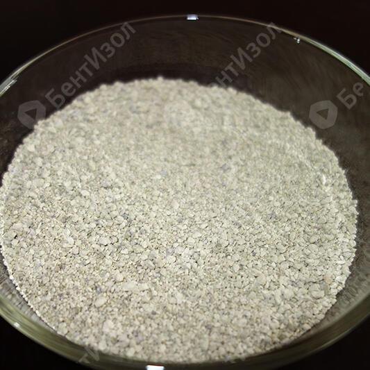 BentIzol bentonite granules — overlap sprinkling and bentonite paste